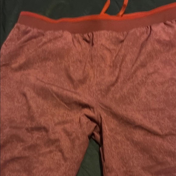 Fabletics Active Pants - Picture 3 of 3